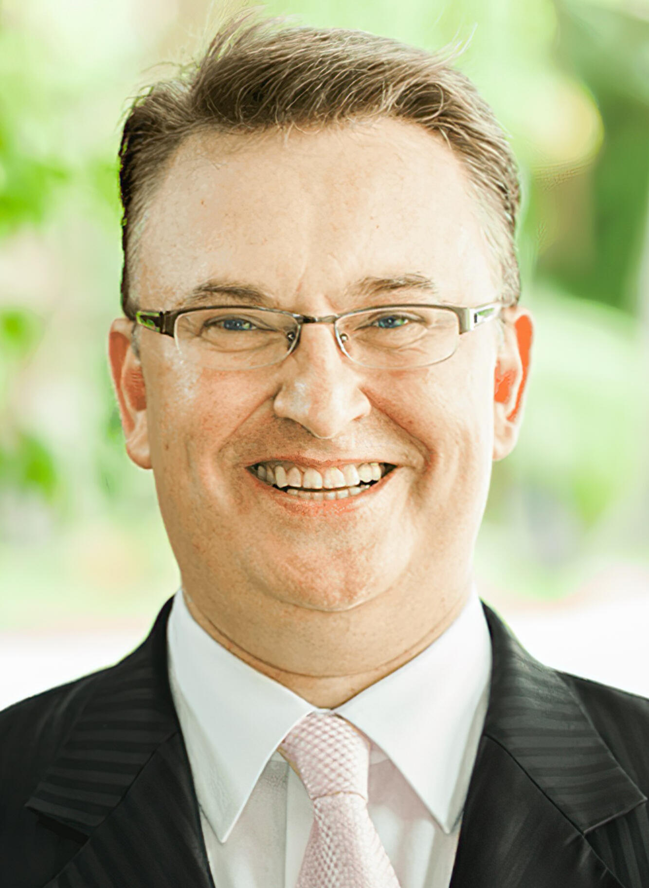 David Cavanagh AI Business Strategist David Cavanagh AI Business Strategist